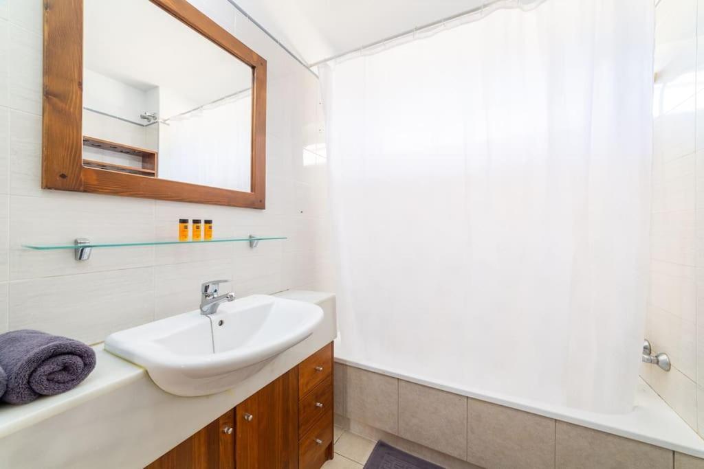 Trendy Homes Toyo Golf * Almeria